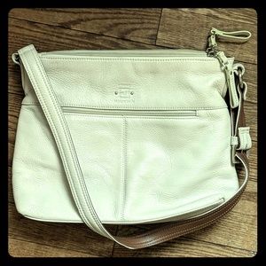 Stone Mountain Long Beach Bucket Shoulder Bag